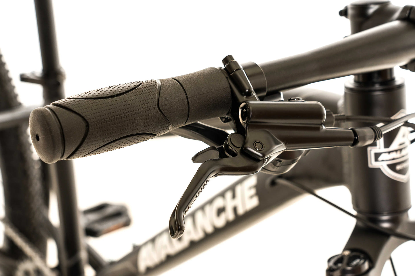 Avalanche Ignite 24"