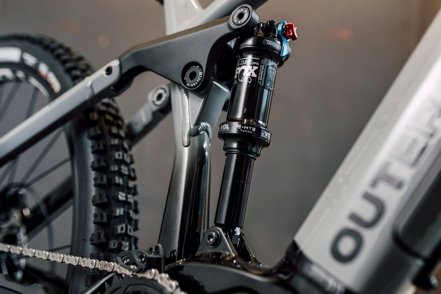 Outer - The Link - SE 2