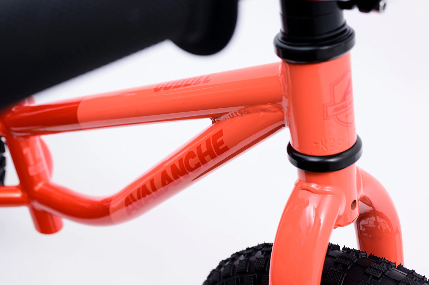 Avalanche Cobble Balance Bike (Orange/Salmon)