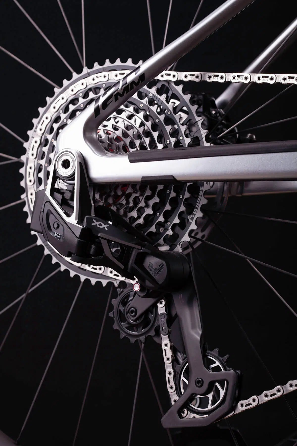 Titan Racing - Cypher DC - Gen 2 - Carbon Ultimate